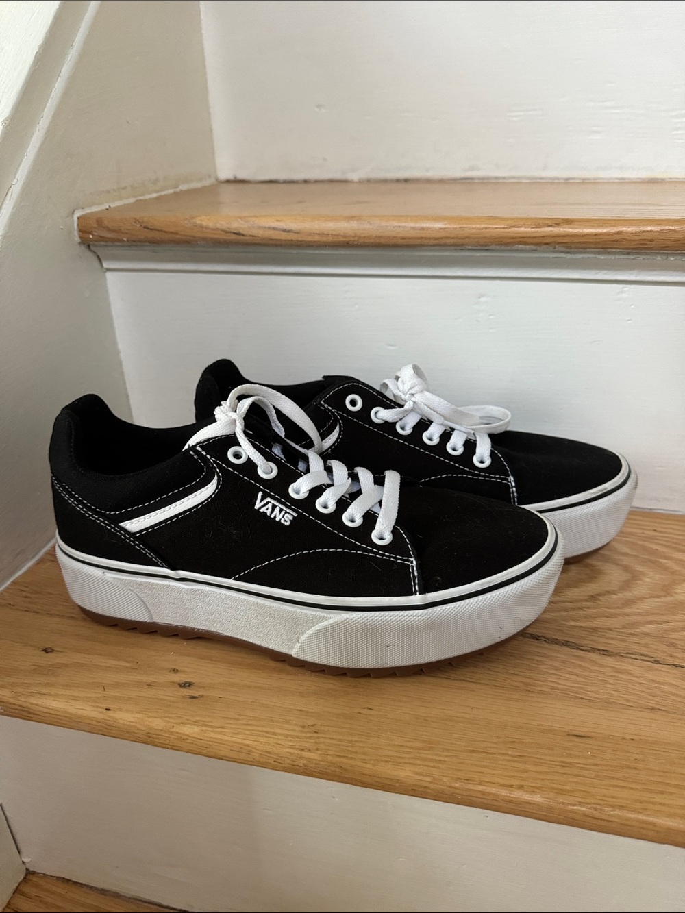 Vans Black and White Low-Top Platform Sneakers